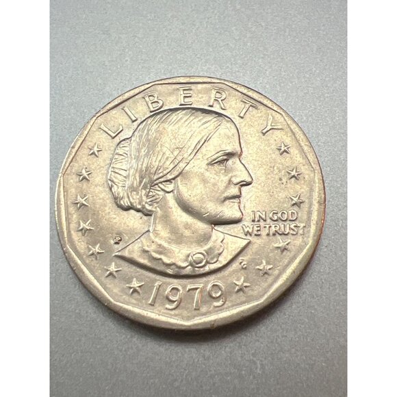 Susan B. Anthony Dollar Coin 1979 United States Mint Collectible Circulated - Picture 1 of 3